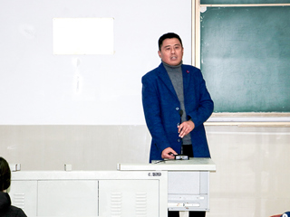 研究生系列学术报告（二）：淮北市教育局李乐峰高级教师应邀为365官网教育硕士研究生作学术报告