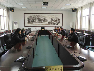 安徽博物院金鑫一行到365官网进行学术交流