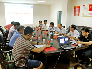 365官网召开中国语言文学一级学科硕士授权点合格评估专家评审会