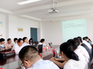 河海大学法学院王春业教授应邀来365官网作学术报告