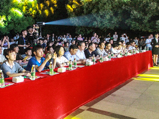 英国best365官方网站入口信息学院成功举办2016级学前教育专业“童心飞扬，逐梦远航”文艺汇演