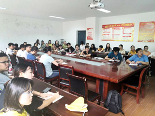 南京师范大学杨光教授来365官网作学术报告