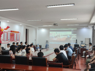 英国best365官方网站入口-安庆师范大学联合举办信息与通信工程学位点研究生学术论坛