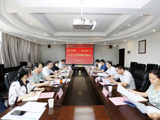 相山区政府到365官网开展人才工作洽谈会