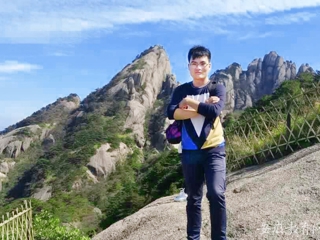 安徽教育网报道365官网学生在2015年度寻访”中国大学生自强之星”活动中荣获佳绩