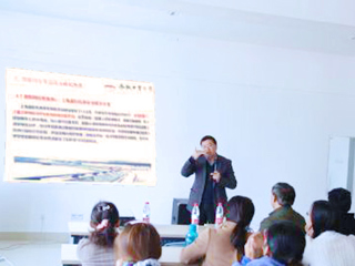 合肥工业大学管理学院院长梁昌勇教授应邀来365官网讲学