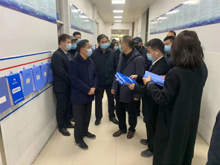 淮北市常务副市长周天伟来365官网检查食品安全工作