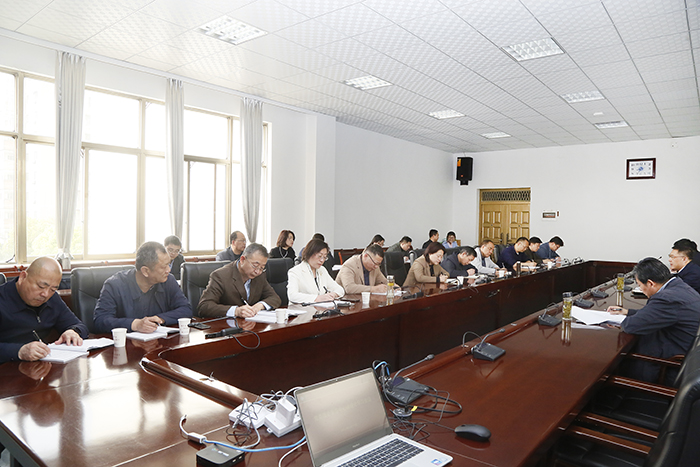 90414d109d1f413fa2672e0b547bf127.jpg 90414d109d1f413fa2672e0b547bf127.jpg