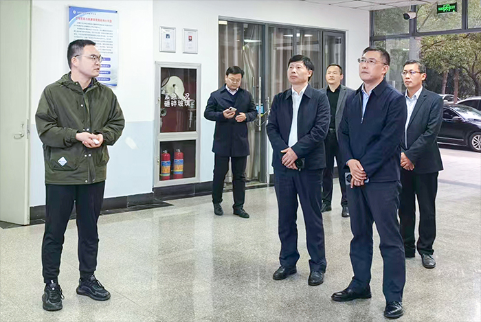 8f80cfcc590b46308226c88028898b34.jpg 8f80cfcc590b46308226c88028898b34.jpg