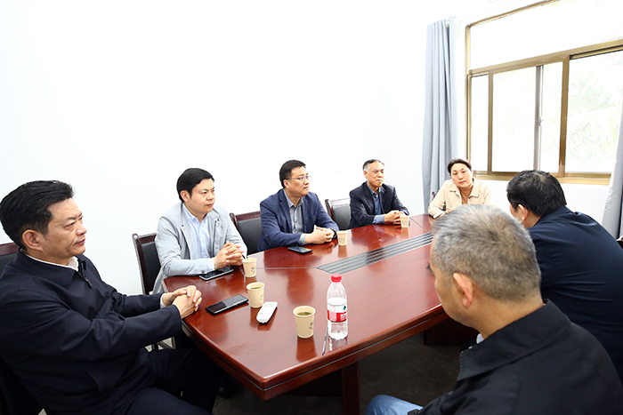 75b0237fe68f410ca24f2b9016f5691b.jpg 75b0237fe68f410ca24f2b9016f5691b.jpg