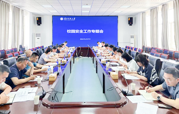 fb9cf77b3a0e44b7a3a5457b997fd610.jpg fb9cf77b3a0e44b7a3a5457b997fd610.jpg