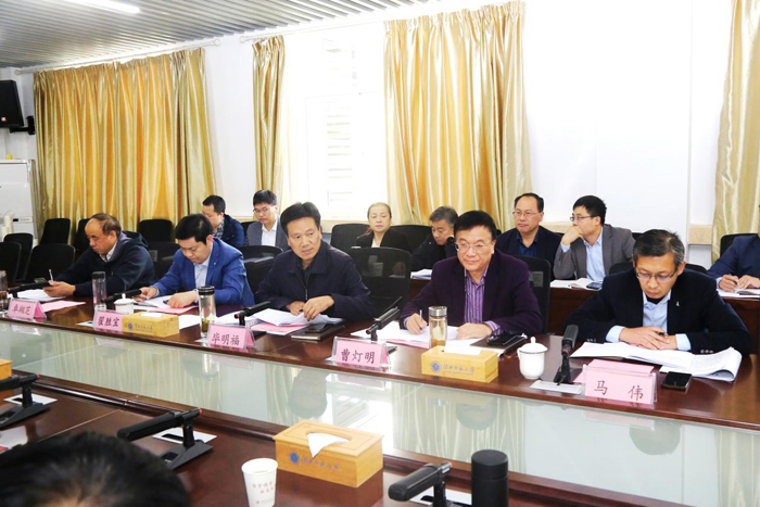 9cb0904df94a4f18b8055e05d9d18fbe.jpg 9cb0904df94a4f18b8055e05d9d18fbe.jpg