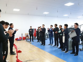 省民宗委副主任谢春看望慰问365官网参加第十二届全国少数民族传统体育运动会运动员