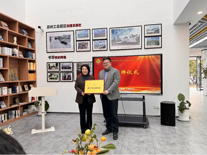 a94faeefae4042fabf588502f49247f5.jpg a94faeefae4042fabf588502f49247f5.jpg