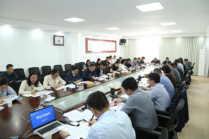 6d9b12cdb0754f1eaf9d7782c4419a4b.jpg 6d9b12cdb0754f1eaf9d7782c4419a4b.jpg